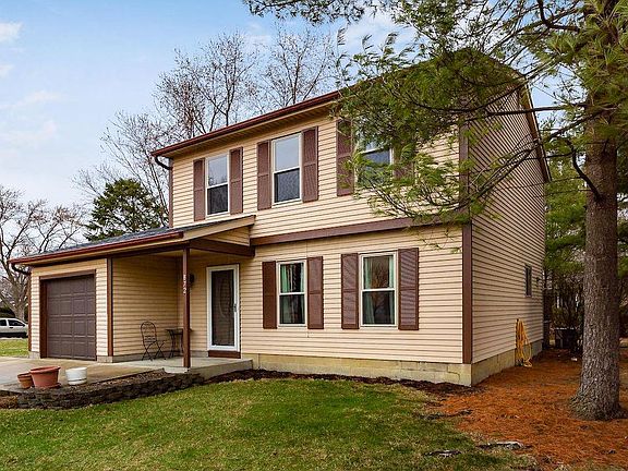 4th image of 872 Humboldt Dr E