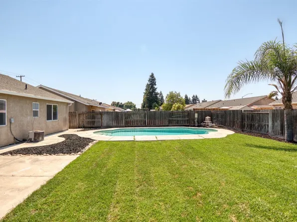 12331 Bonnie Brae Ave, Waterford, CA 95386
