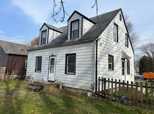 604 Lincoln Park Blvd, Rockford, IL 61102