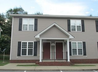 3340-A Kenmont Ln, Hope Mills, NC 28348