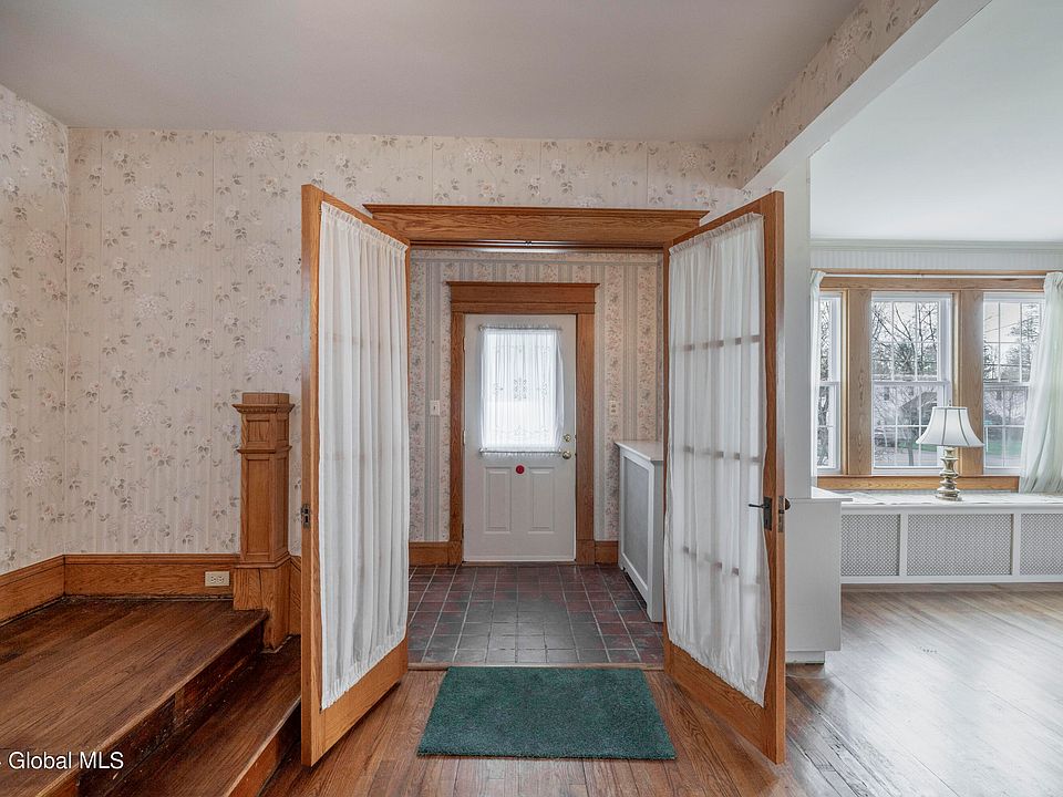 36 Elsmere Avenue, Delmar, NY 12054 Zillow