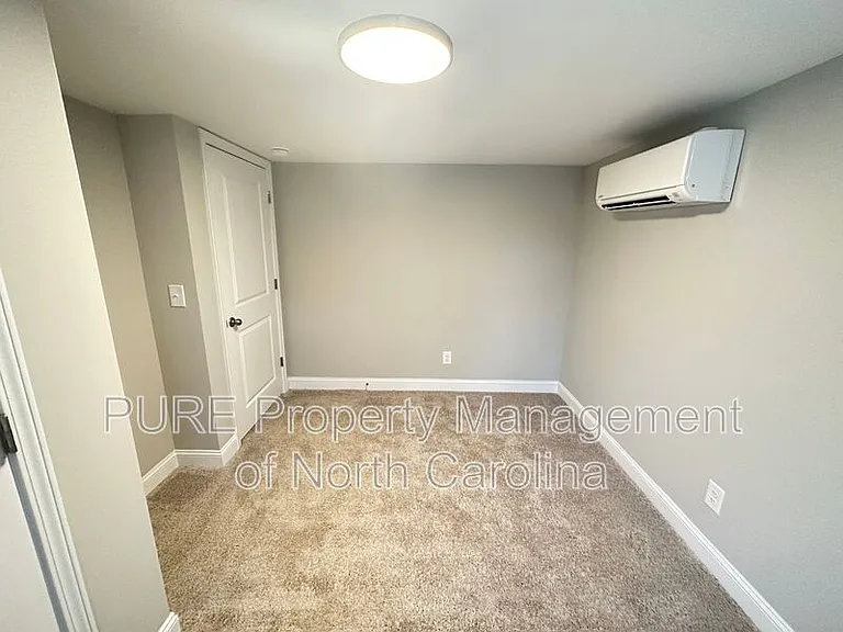 3345 E Ridge Rd — Photo 17