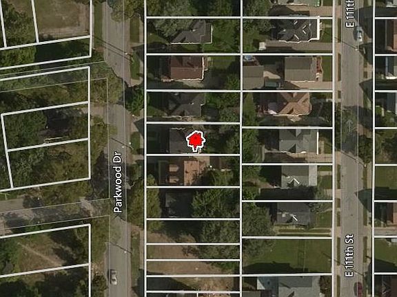 2nd image of 1255 Parkwood Dr