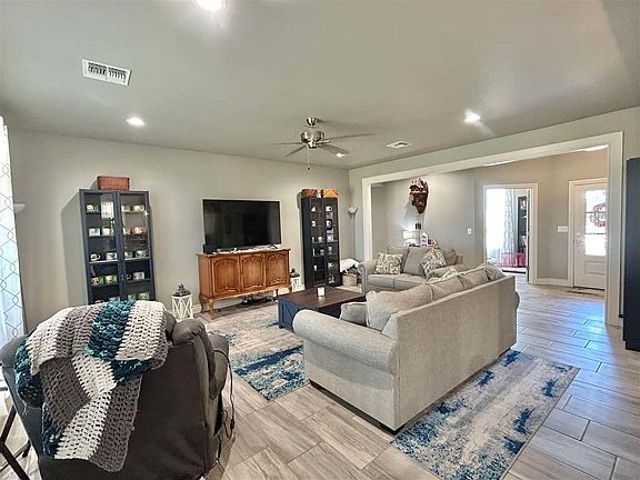 4th image of 12366 NE Stone Ridge Ln