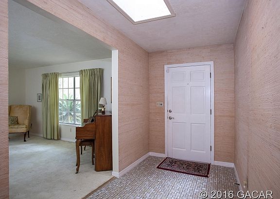4th image of 3525 NW 30th Blvd