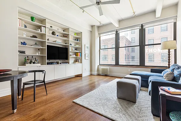 Sold by Compass | media 1