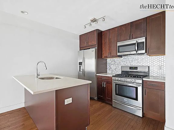 4th image of 1256 Ocean Ave #5E
