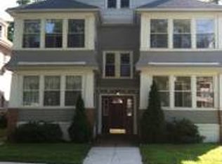 398 Elm St APT 1R, West Springfield, MA 01089