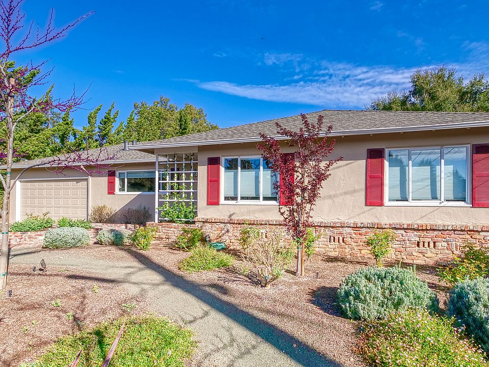 1st image of 355 Cuesta Dr