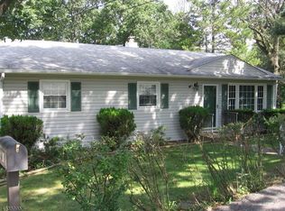 103 Brooklyn Mountain Rd, Hopatcong, NJ 07843