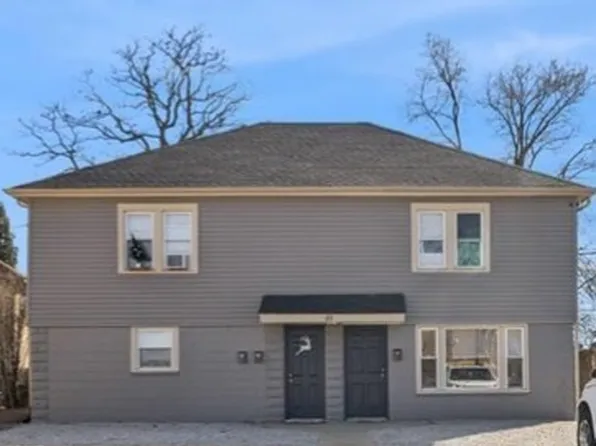 43 Clay Ave, Highwood, IL 60040