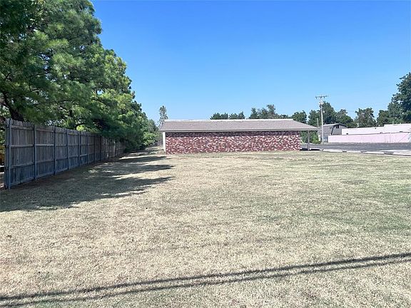 5th image of 5707 NW 42nd St