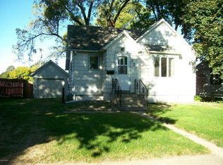 227 Fairview Ave, Fairmont, MN 56031