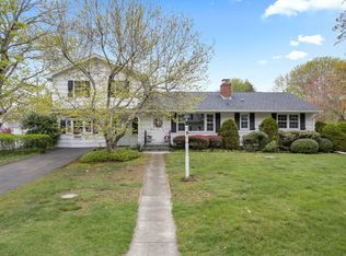 2 Valerie St, Waterford, CT 06385