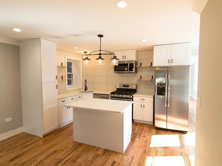 1347 W Ancona St #1 — Photo 2