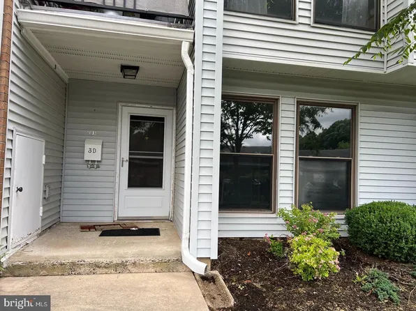 3-3D Twin Rivers Dr #D, Hightstown, NJ 08520