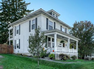20 W Maple St, Dallastown, PA 17313