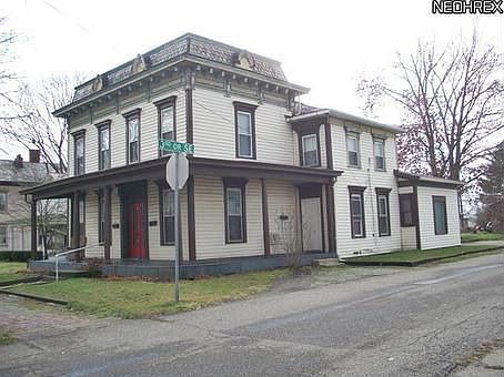 1st image of 330 E High Ave