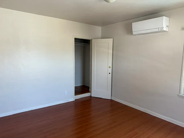 Master with HVAC in room for temperature control