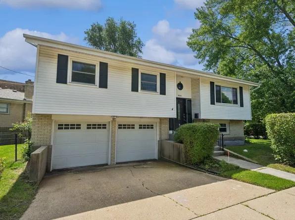 9001 E Prairie Rd, Evanston, IL 60203