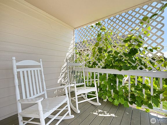 2nd image of 2274 Dogwood Street