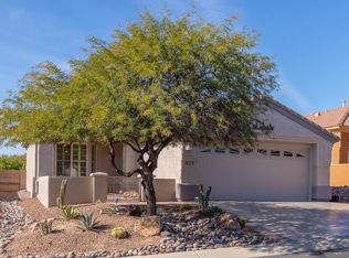 13521 N Holly Grape Dr, Marana, AZ 85658
