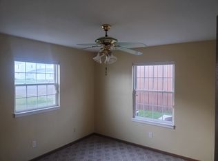 408 2nd Ave #1, Van Horne, IA 52346