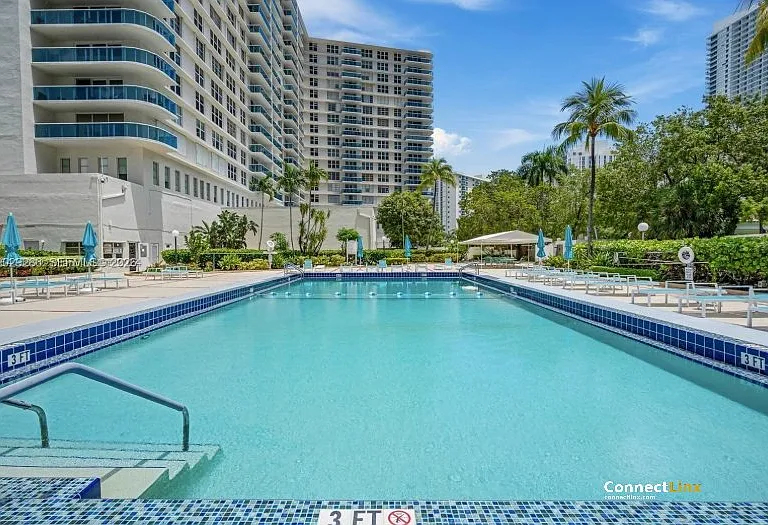 3800 S Ocean Dr — Photo 15