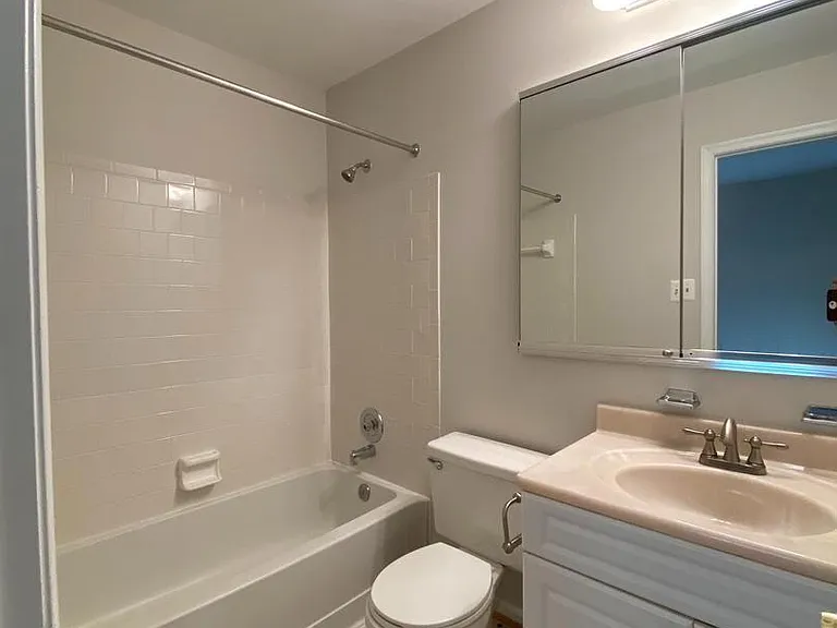 4115 Weeping Willow Ct #140A — Photo 23