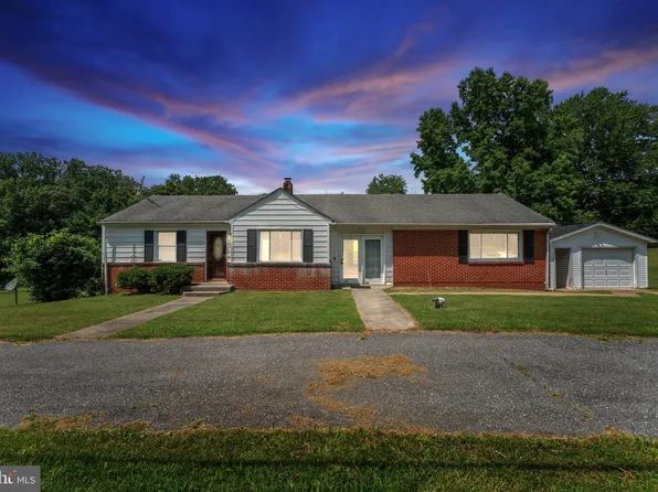 2516 Ponds Wood Rd, Huntingtown, MD 20639