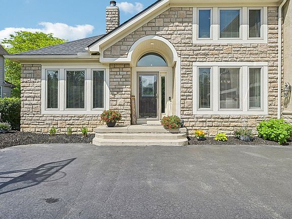 5th image of 8532 Trail Lake Dr