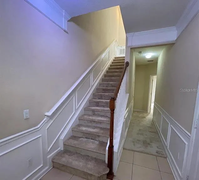 8000 Cool Breeze Dr #105 — Photo 2