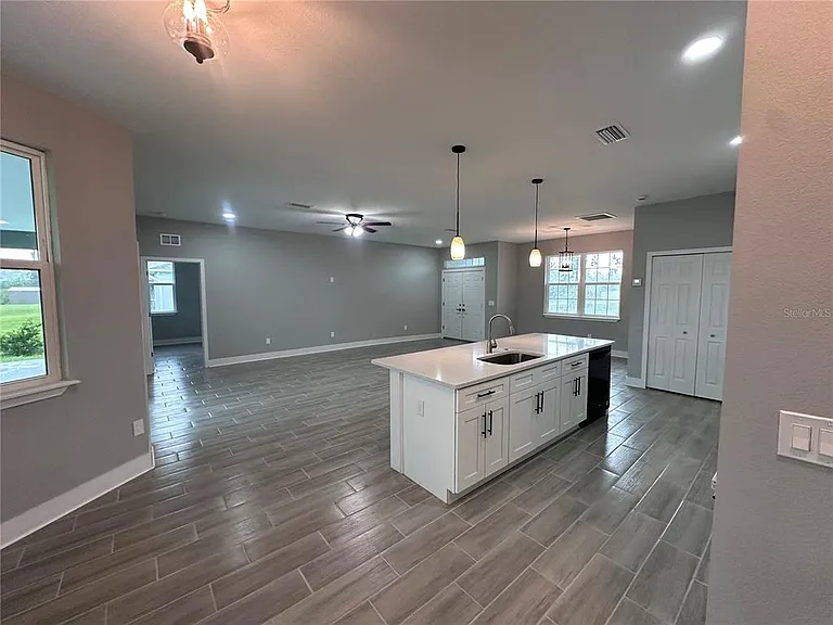 13195 Drysdale Ave — Photo 13