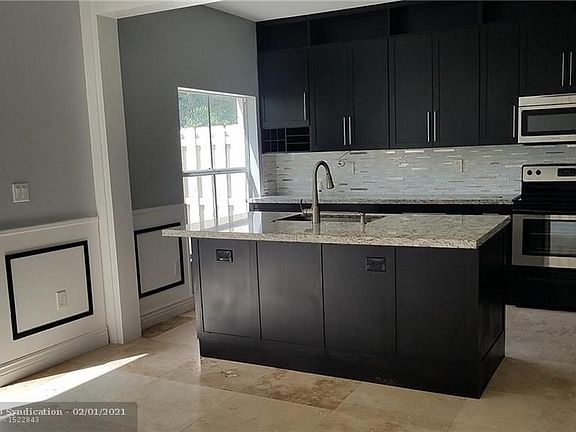 3rd image of 258 Lake Monterey Cir #258