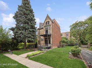 663 E Groveland Park, Chicago, IL 60616