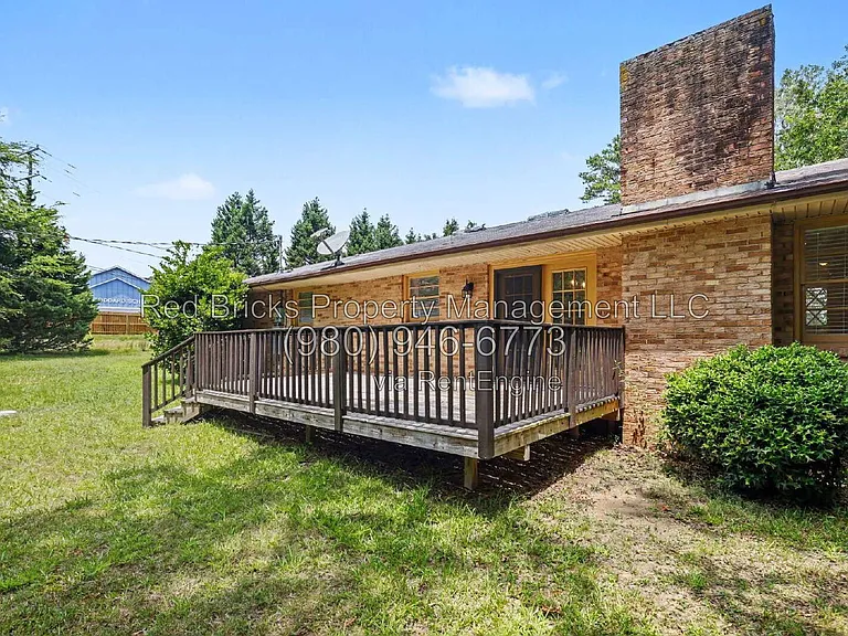 2501 Galloway Rd — Photo 24