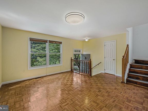 2nd image of 322 Bradford Ave
