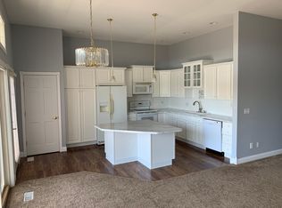 519 Fairview Ave NE, Grand Rapids, MI 49503