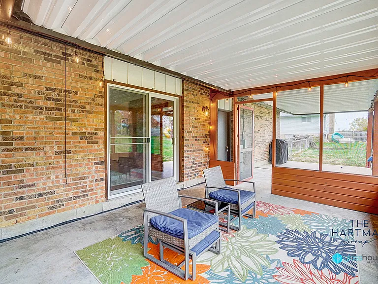 2200 Matrena Dr — Photo 40