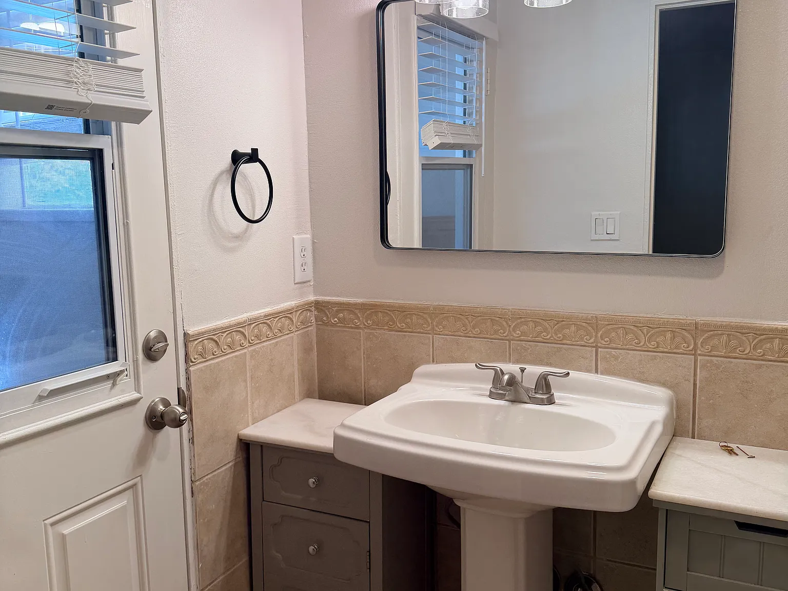 4 bed, 1633 sqft, $1,400 — Photo 4