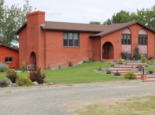 681 Road 7, Powell, WY 82435