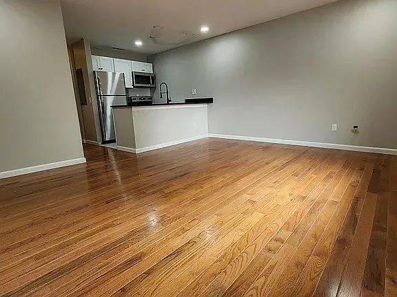 38 Glenwood Ave #6 — Photo 5