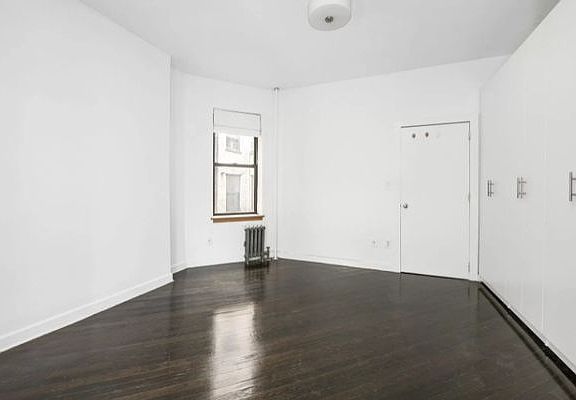5th image of 168 E 7th St #3AD