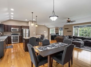23 Hemlock Dr, Ayer, MA 01432