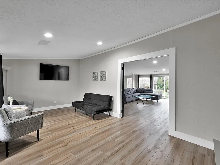 22603 Tuwa Rd — Photo 8