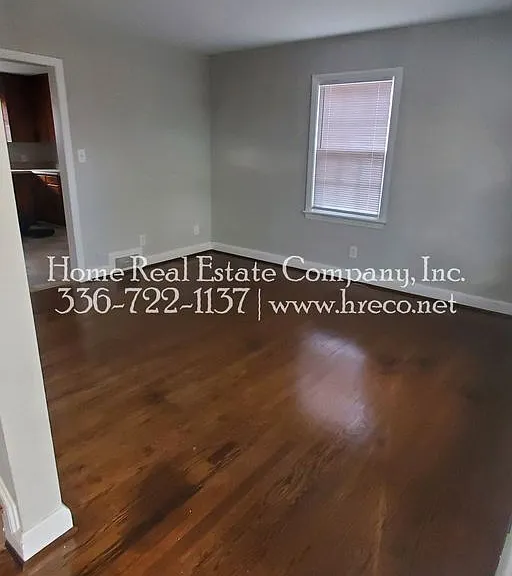 1609 W Northwest Blvd — Photo 2