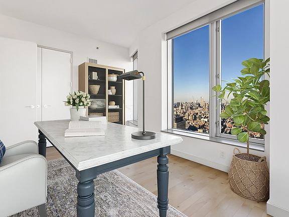 5th image of 8 Spruce St APT 63A
