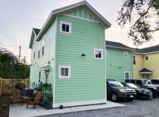 861 SW 5th Ter, Gainesville, FL 32601