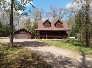 8859 Forest Ln, Minocqua, WI 54548