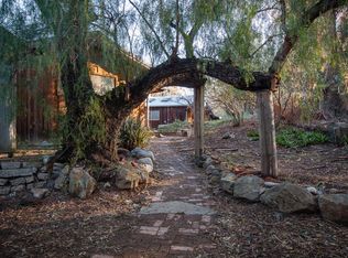 20640 Cheney Dr, Topanga, CA 90290